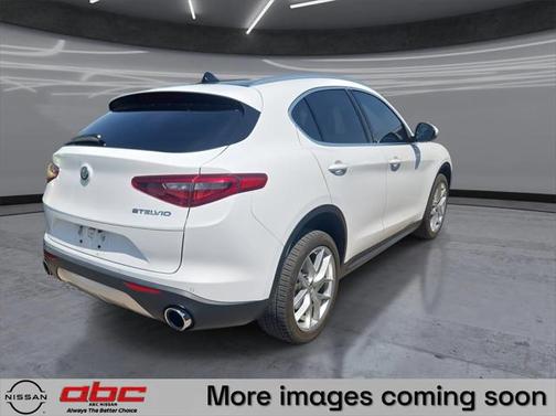 2019 Alfa Romeo Stelvio Base