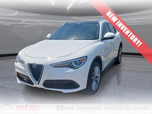 2019 Alfa Romeo Stelvio Base
