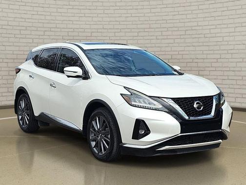Pearl White Tricoat 2021 Nissan Murano SV