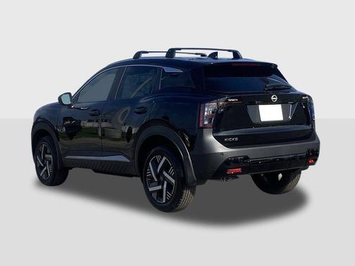 Super Black 2026 Nissan Kicks SV