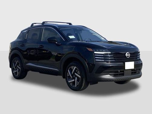 Super Black 2026 Nissan Kicks SV