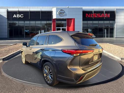 2020 Toyota Highlander Platinum