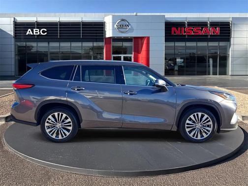 2020 Toyota Highlander Platinum