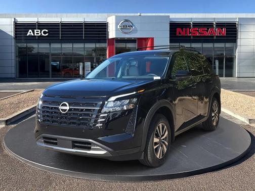 Super Black 2026 Nissan Pathfinder SL