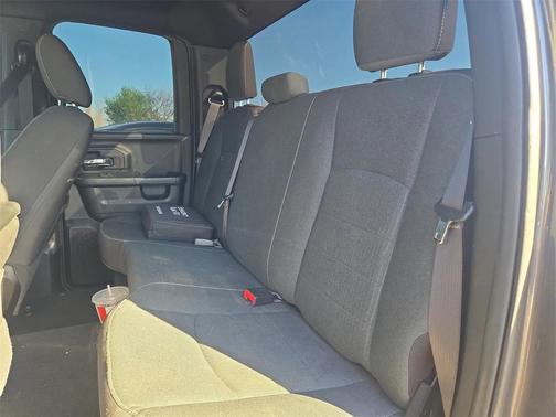 2022 RAM 1500 Classic Warlock Quad Cab 4x4 6'4' Box