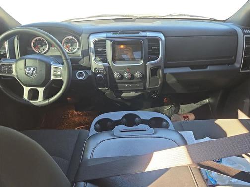 2022 RAM 1500 Classic Warlock Quad Cab 4x4 6'4' Box