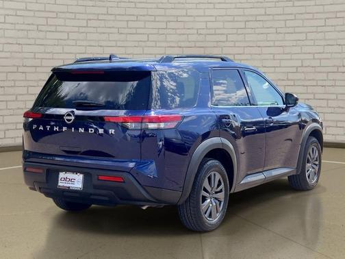 Deep Ocean Blue Pearl 2025 Nissan Pathfinder SV FWD