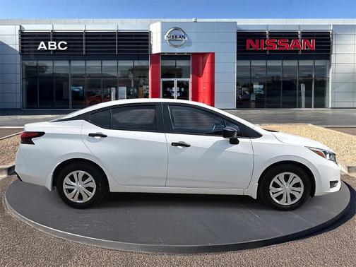 2024 Nissan Versa 1.6 S