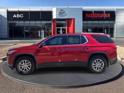 2018 Chevrolet Traverse LT Cloth