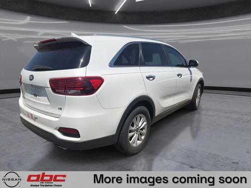 2019 Kia Sorento LX