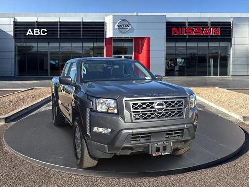 2022 Nissan Frontier SV