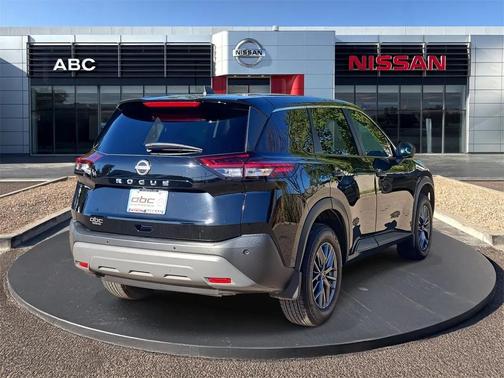 2023 Nissan Rogue S