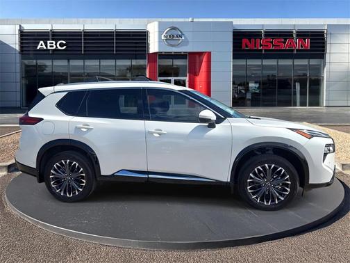 2026 Nissan Rogue Platinum