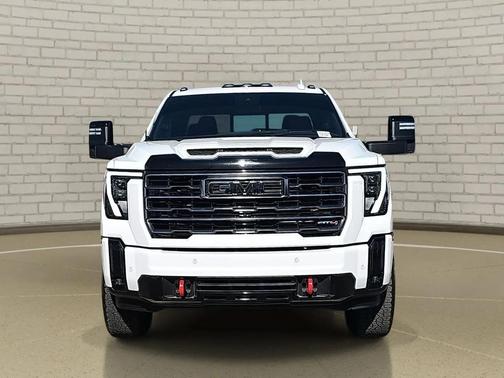 2025 GMC Sierra 2500 AT4
