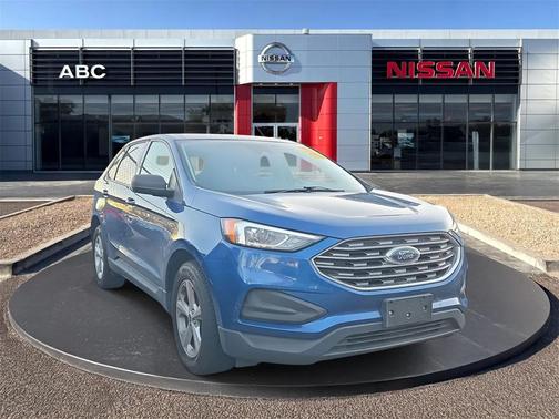 2022 Ford Edge SE