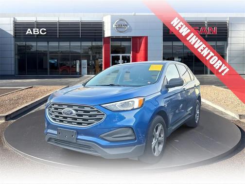 2022 Ford Edge SE