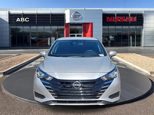 2024 Nissan Versa 1.6 SV