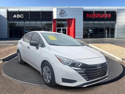 2024 Nissan Versa 1.6 S