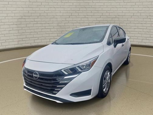 2024 Nissan Versa 1.6 S