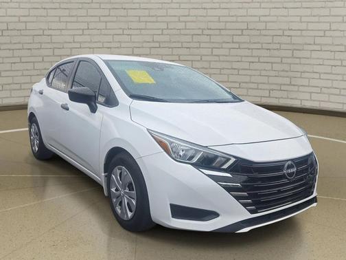 2024 Nissan Versa 1.6 S