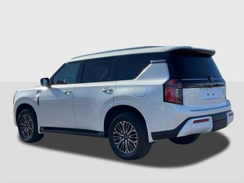 2025 Nissan Armada SL 2WD