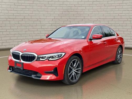 Melbourne Red Metallic 2019 BMW 330 xDrive