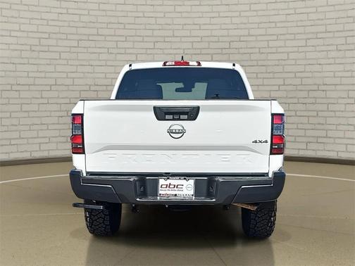 2024 Nissan Frontier S