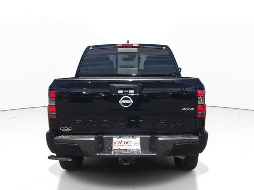 Super Black 2026 Nissan Frontier SV