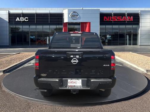 Super Black 2026 Nissan Frontier SV