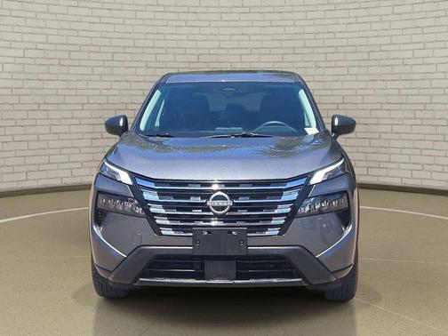 Gun Metallic 2025 Nissan Rogue S