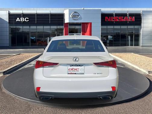 2018 Lexus IS 300 Base