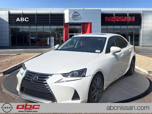 2018 Lexus IS 300 Base
