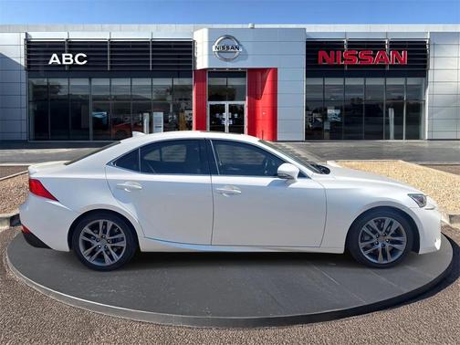 2018 Lexus IS 300 Base