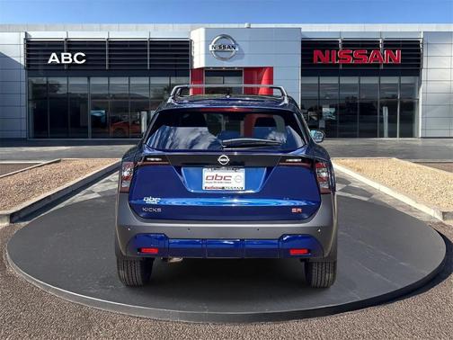 2026 Nissan Kicks SR