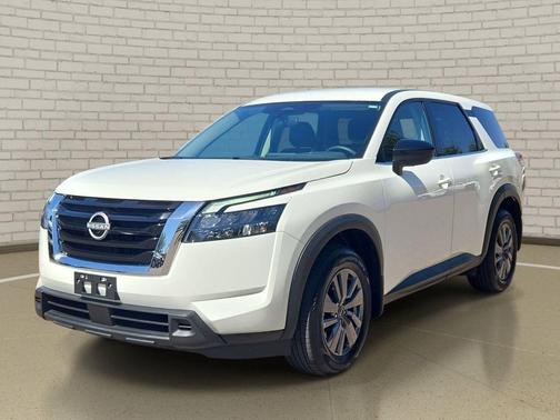 Glacier White 2025 Nissan Pathfinder S FWD