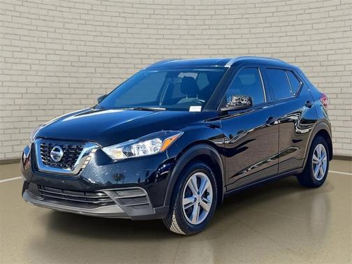 2019 Nissan Kicks S