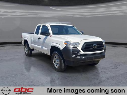 2022 Toyota Tacoma SR