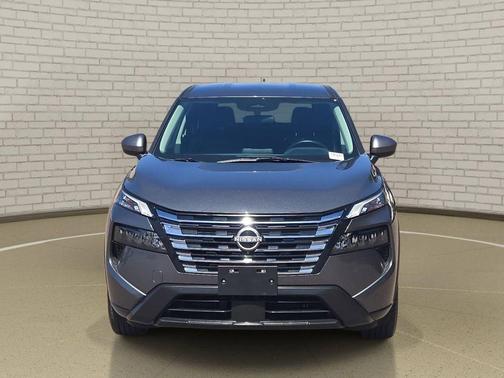 Gun Metallic 2025 Nissan Rogue SV