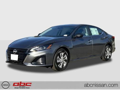 2025 Nissan Altima S FWD