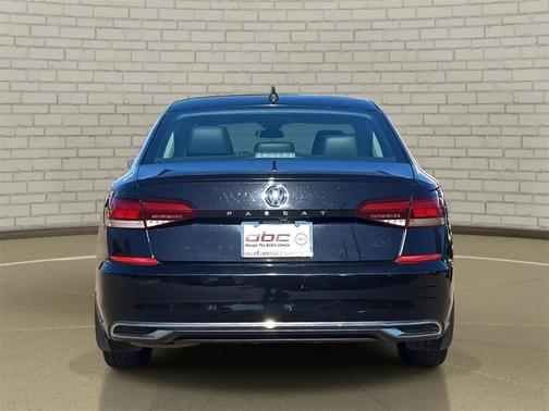 2020 Volkswagen Passat 2.0T SE