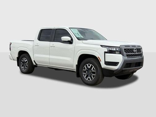 Glacier White 2026 Nissan Frontier SV