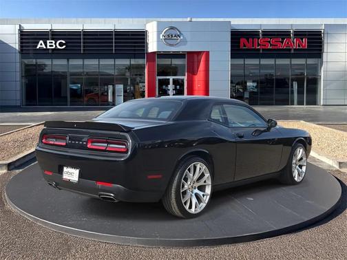 2019 Dodge Challenger SXT