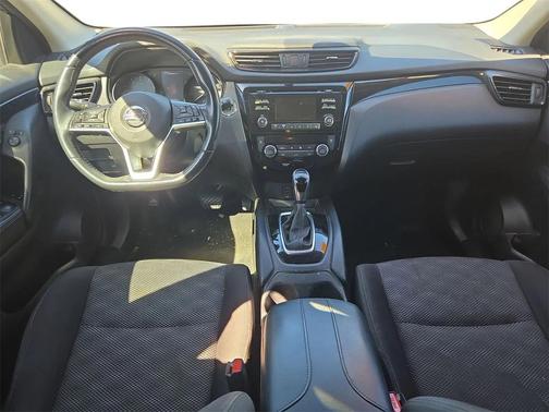 2017 Nissan Rogue Sport SV