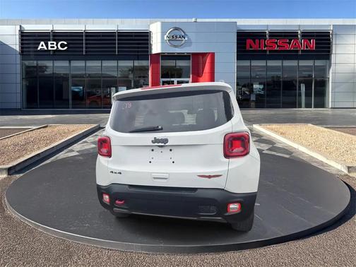 2021 Jeep Renegade Trailhawk