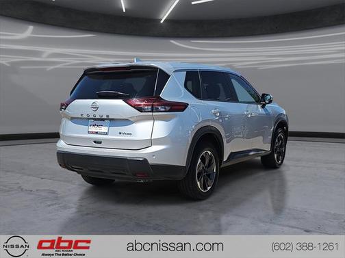 2024 Nissan Rogue SV