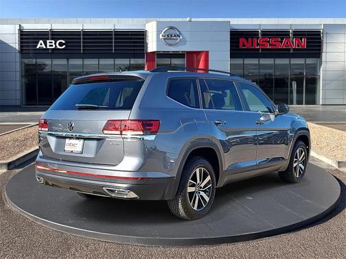 2022 Volkswagen Atlas 2.0T SE