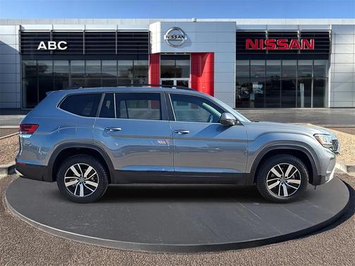 2022 Volkswagen Atlas 2.0T SE