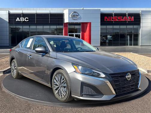2023 Nissan Altima 2.5 SV