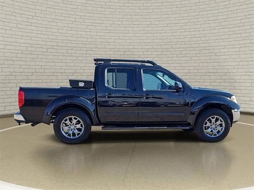 2019 Nissan Frontier SL