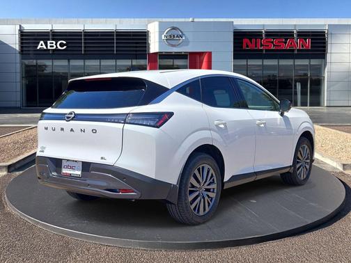 Everest White Pearl Tricoat 2026 Nissan Murano SL